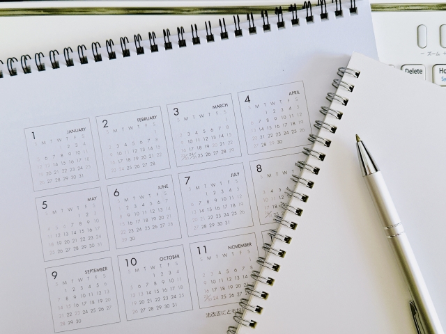 コースデビューするまでの期間をイメージしたカレンダー。