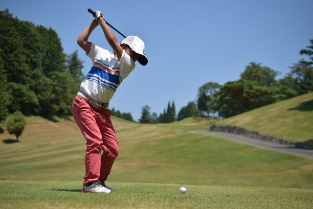 ゴルフスイングの切り返し